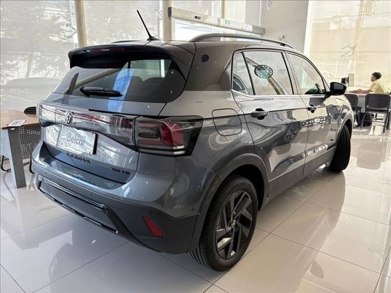 VOLKSWAGEN T-CROSS 1.4 250 TSI TOTAL FLEX HIGHLINE AUTOMÁTICO